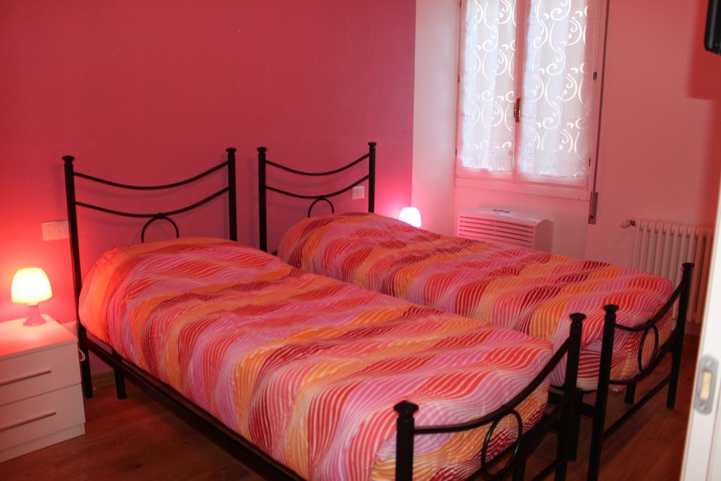Rooms Of Love Pavia Zimmer foto